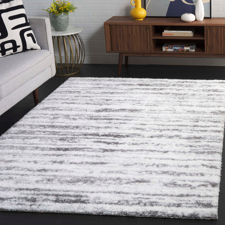 Safavieh Tahoe Shag Tho686H Ivory/Dark Grey Rug.