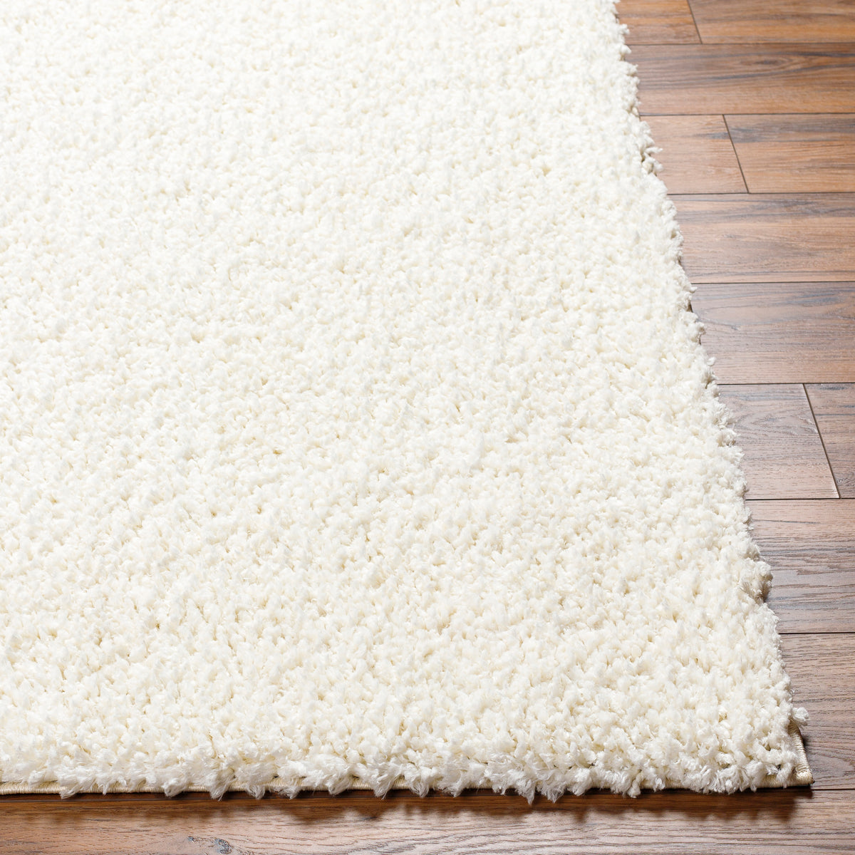 Surya Ultra Shag Utg-2309 Off-White, Pearl Rug.