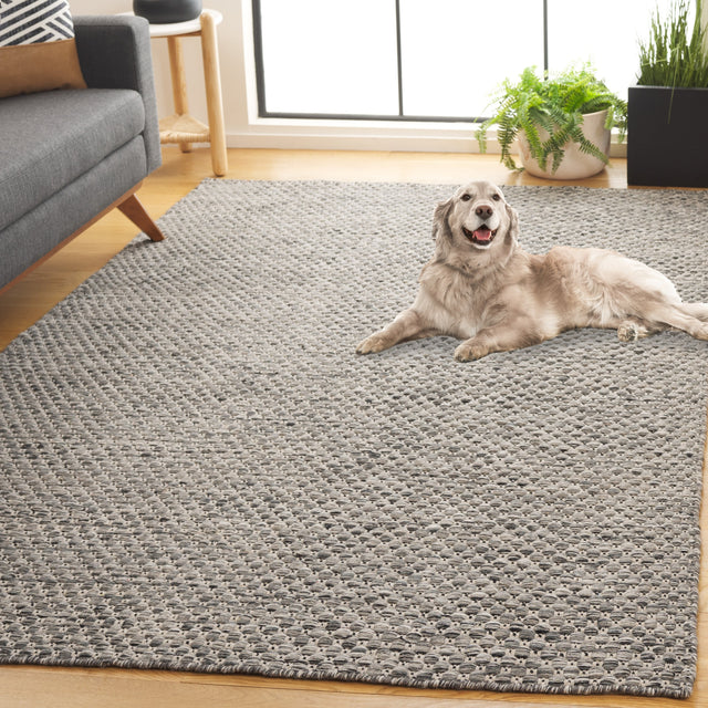 Safavieh Vermont Vrm808F Grey Rug.