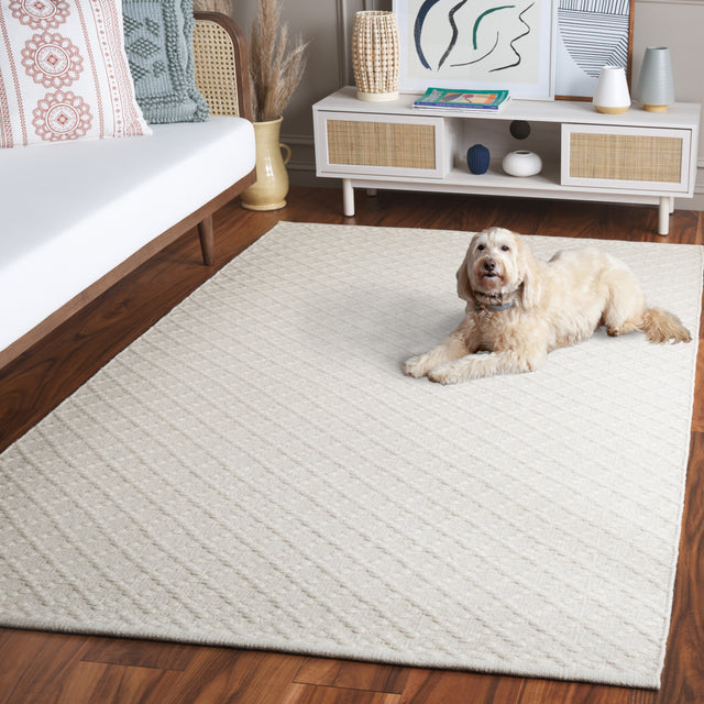 Safavieh Vermont Vrm908A Ivory Rug.