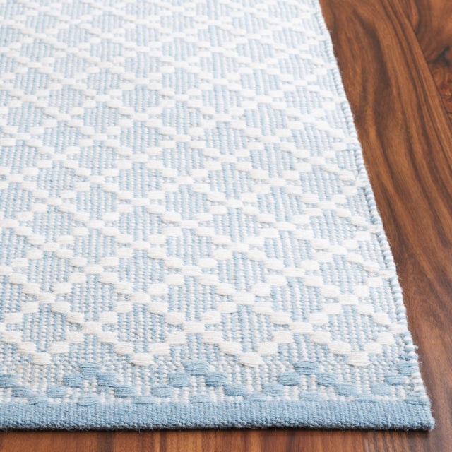 Safavieh Vermont Vrm908L Light Blue/Ivory Rug.