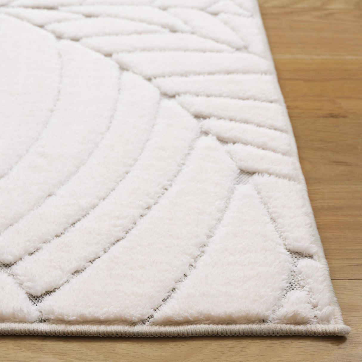 Safavieh Versailles Vrs654A Ivory Rug.