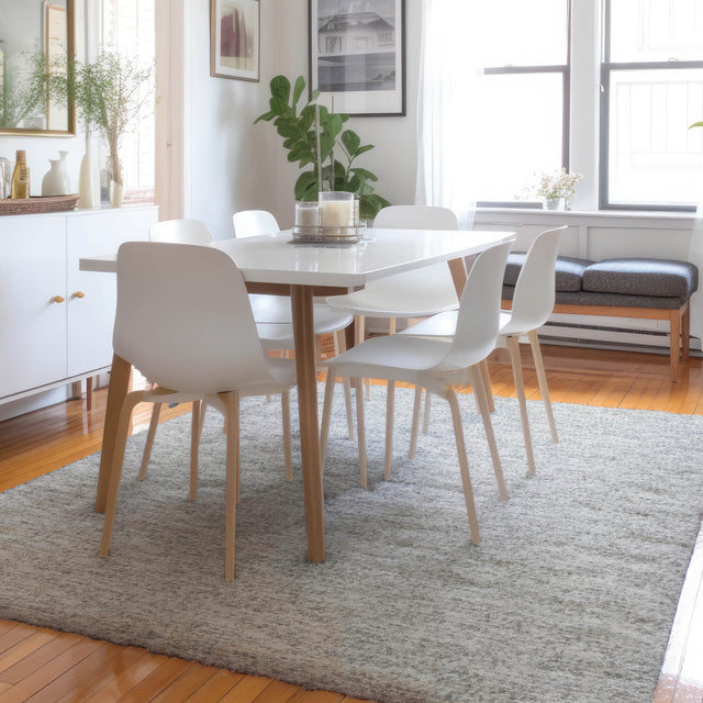 Dalyn Voyage VY2 Transitional Machine Made Silver Rug
