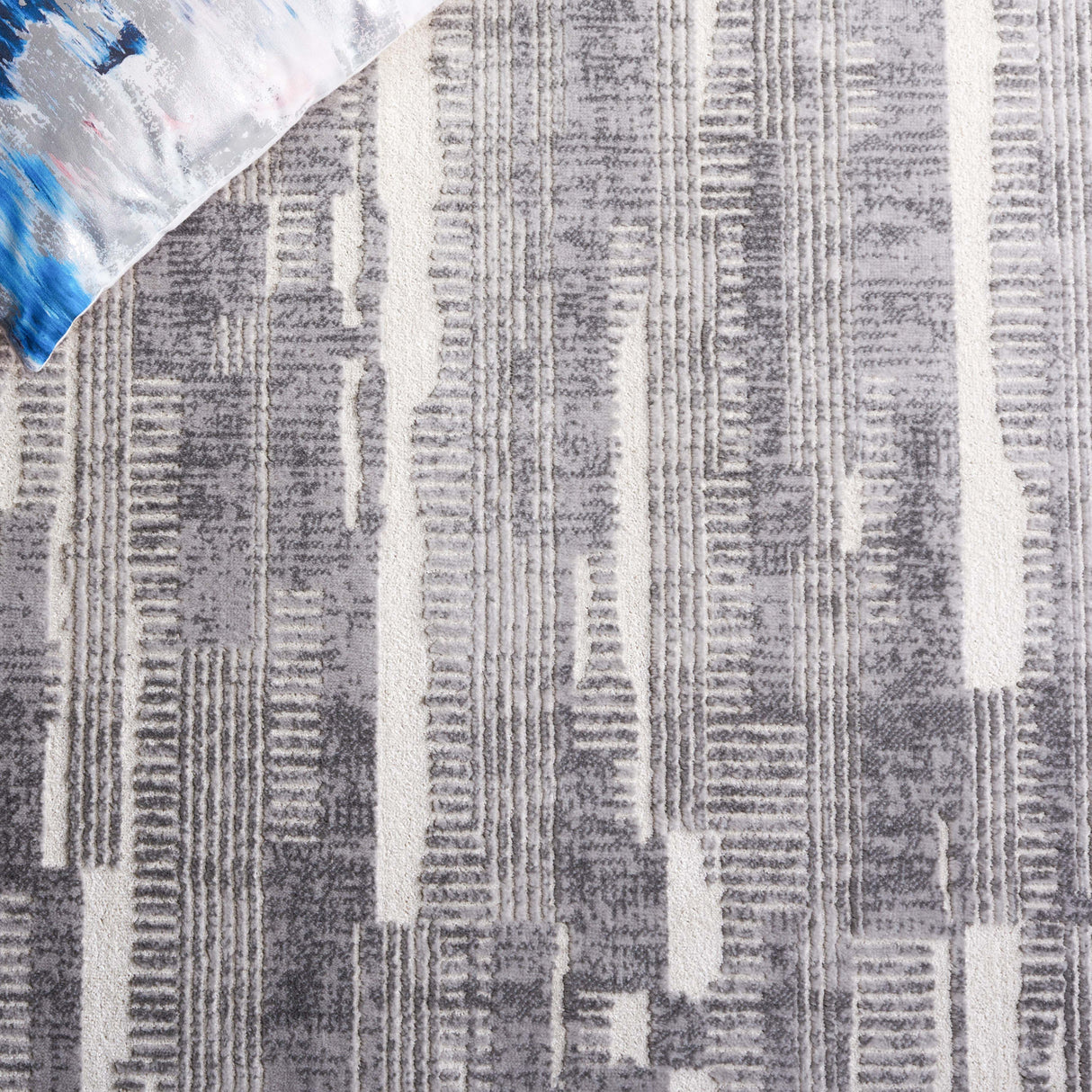 Safavieh Whisper Whs816F Grey/Light Grey Rug.
