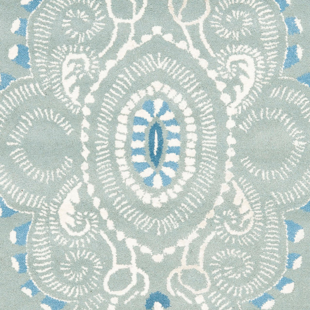 Safavieh Wyndham Wyd372A Blue/Ivory Rug.