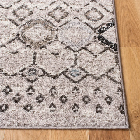 Safavieh Amsterdam 4'-0" x 6'-0" Rug in Light Grey / Brown