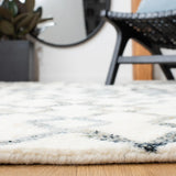 Safavieh Casablanca 4'-0" x 6'-0" Rug in Ivory / Grey
