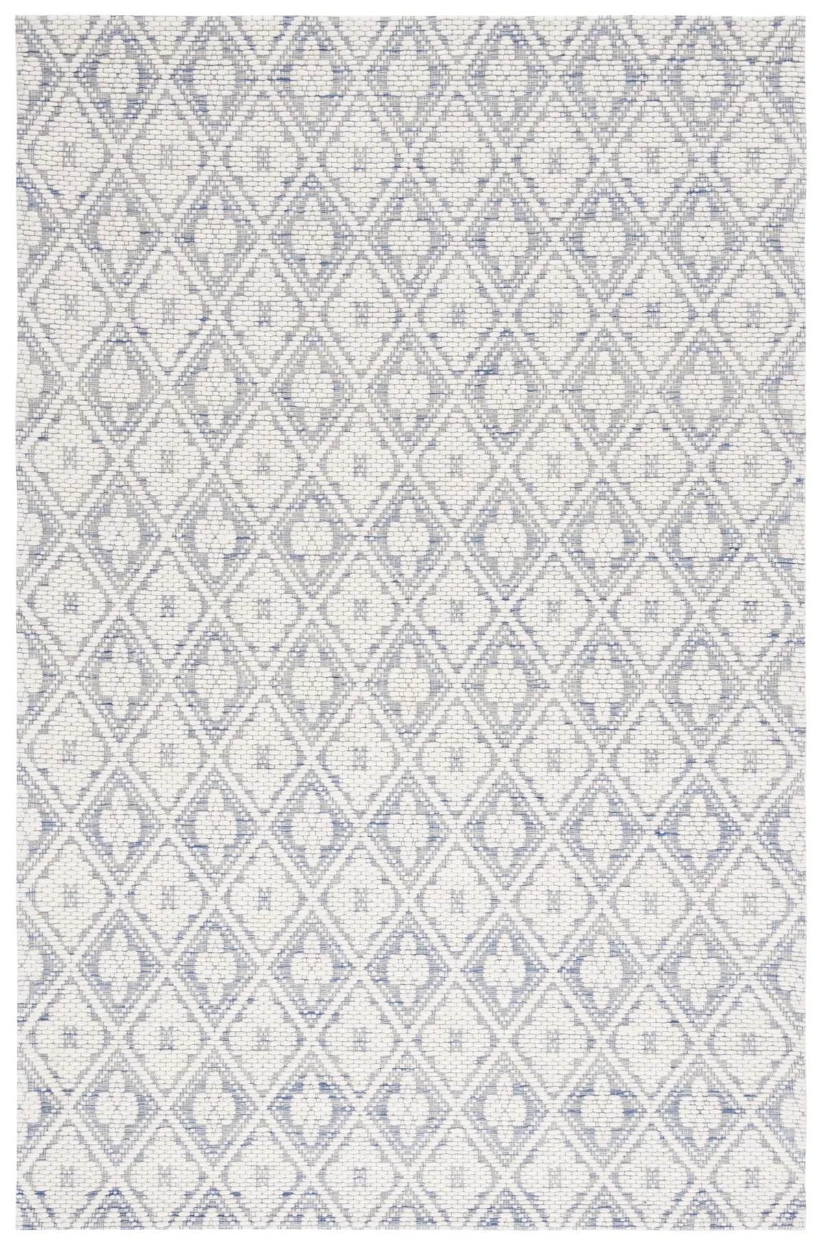Safavieh Marbella 4'-0" x 6'-0" Rug in Blue / Ivory