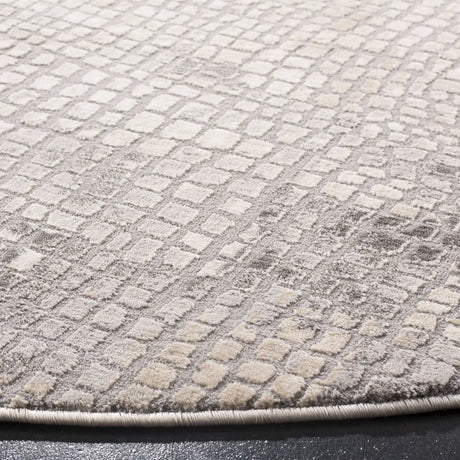 Safavieh Meadow 100 6'-7" x 6'-7" Rug in Taupe / Grey