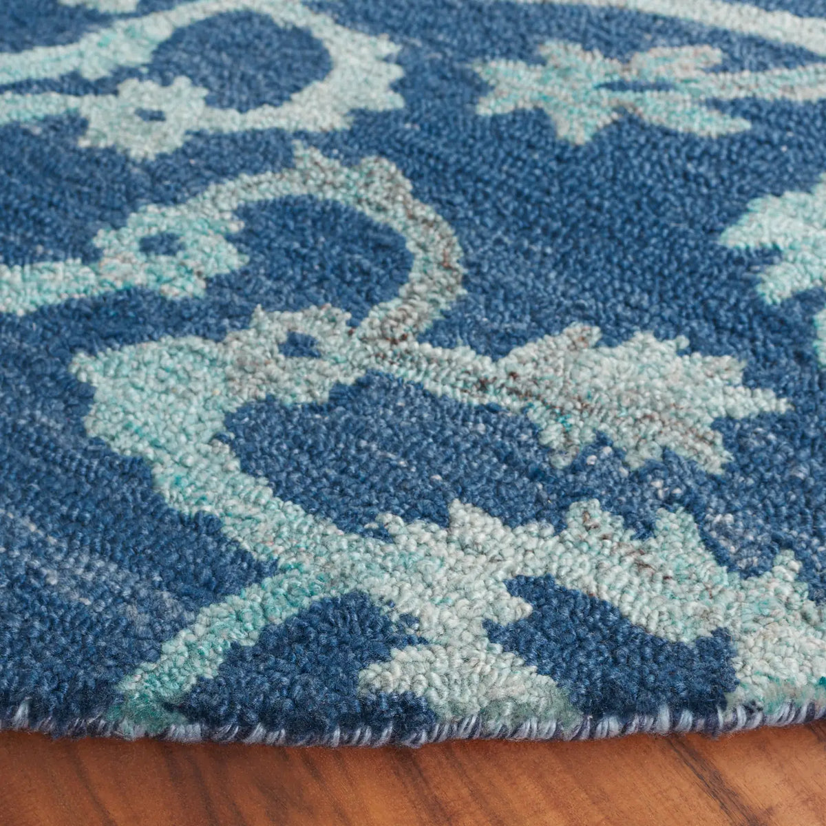 Safavieh Anatolia 6'-0" x 6'-0" Rug in Navy