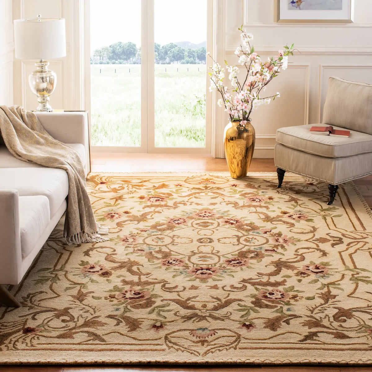 Safavieh Empire 9'-6" x 13'-6" Rug in Beige / Light Gold