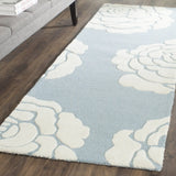 Safavieh Cambridge 2'-6" x 8'-0" Rug in Blue / Ivory