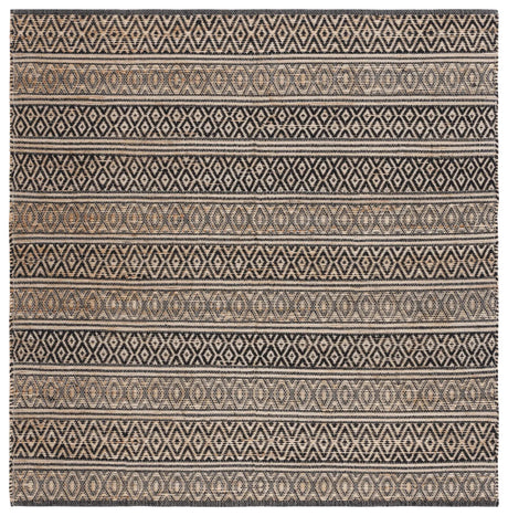Safavieh Natural Fiber 6'-0" x 6'-0" Rug in Black / Natural