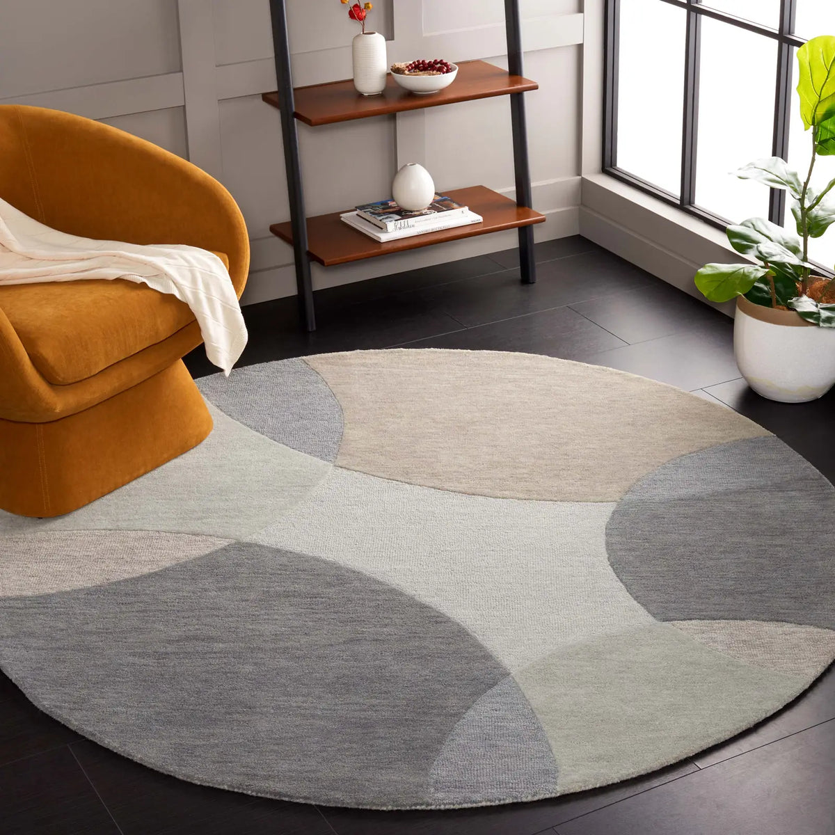 Safavieh Chatham 6'-0" x 6'-0" Rug in Ivory / Grey