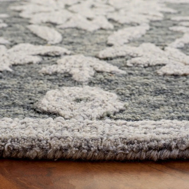 Safavieh Blossom 6'-0" x 6'-0" Rug in Grey / Ivory