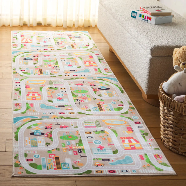 Safavieh Santa Monica Kids 2'-6" x 8'-0" Rug in Beige / Ivory