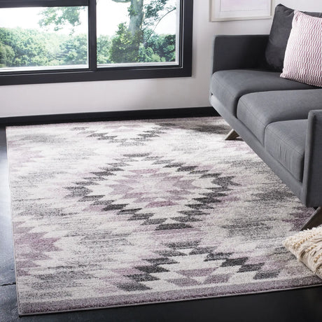 Safavieh Adirondack 4'-0" x 6'-0" Rug in Plum / Ivory
