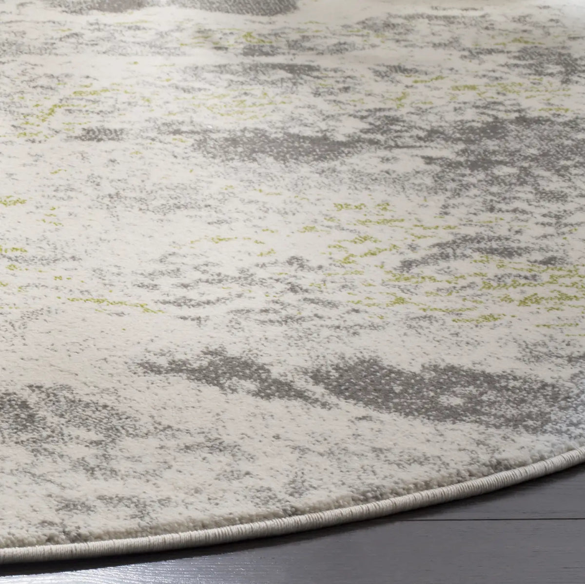 Safavieh Watercolor 6'-7" x 6'-7" Rug in Ivory / Grey