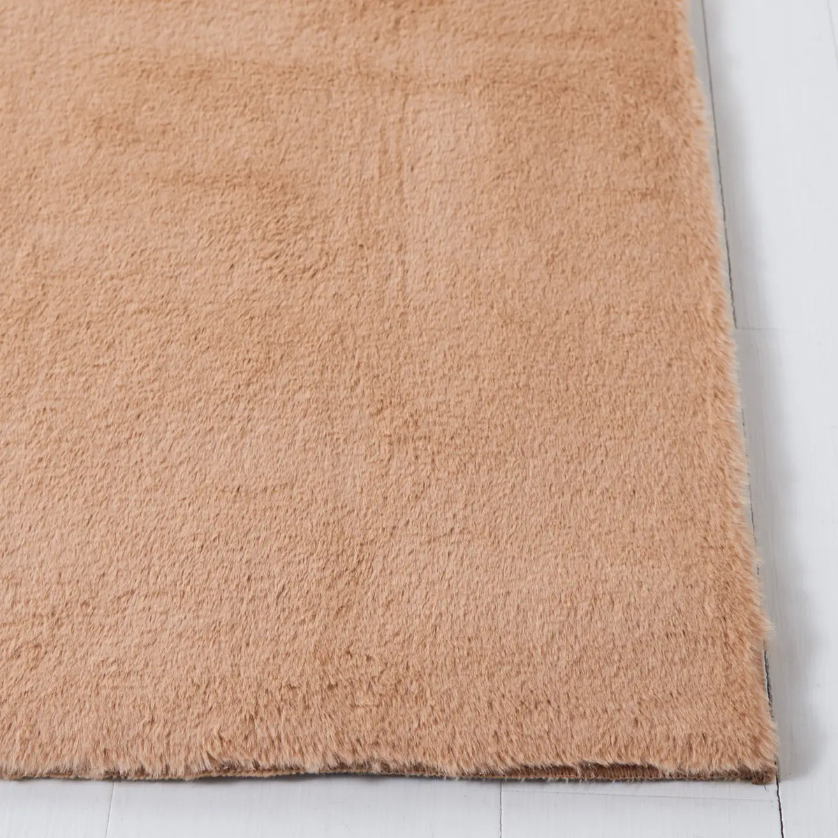 Safavieh Faux Rabbit Fur 5'-0" x 7'-0" Rug in Beige
