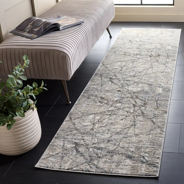 Safavieh Spectrum 2'-2" x 8'-0" Rug in Grey / Ivory