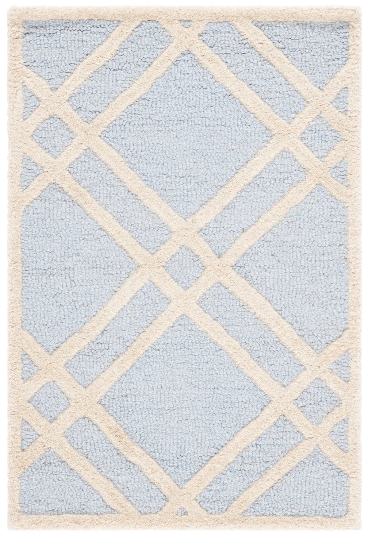 Safavieh Cambridge 2'-0" x 3'-0" Rug in Light Blue / Ivory