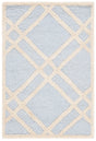 Safavieh Cambridge 2'-0" x 3'-0" Rug in Light Blue / Ivory