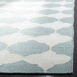 Safavieh Dhurries 5'-0" x 8'-0" Rug in Blue / Ivory