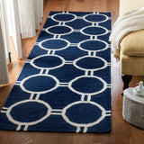Safavieh Dhurries 2'-6" x 8'-0" Rug in Navy / Ivory