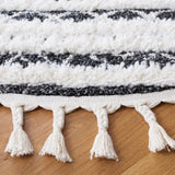 Safavieh Moroccan Tassel Shag 6'-7" x 6'-7" Rug in Black / Ivory