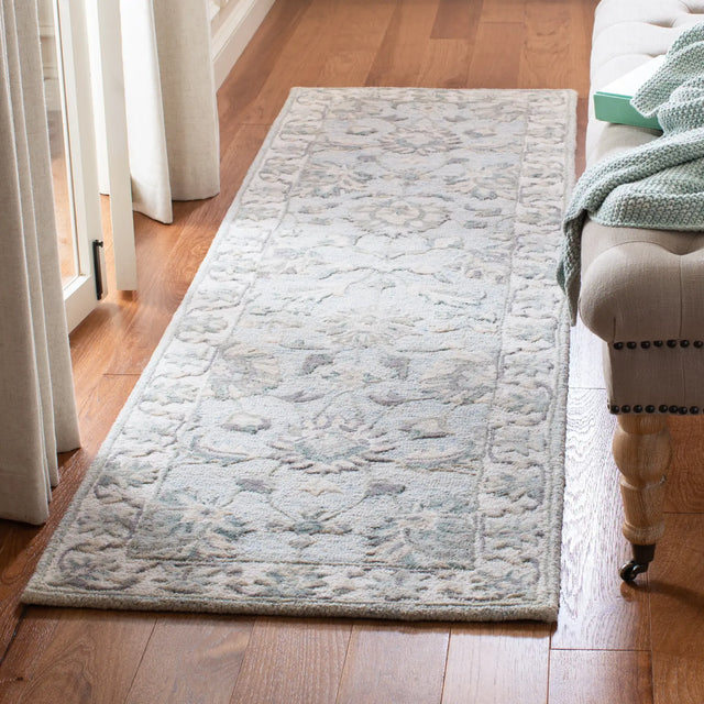 Safavieh Glamour 2'-3" x 8'-0" Rug in Light Blue / Ivory
