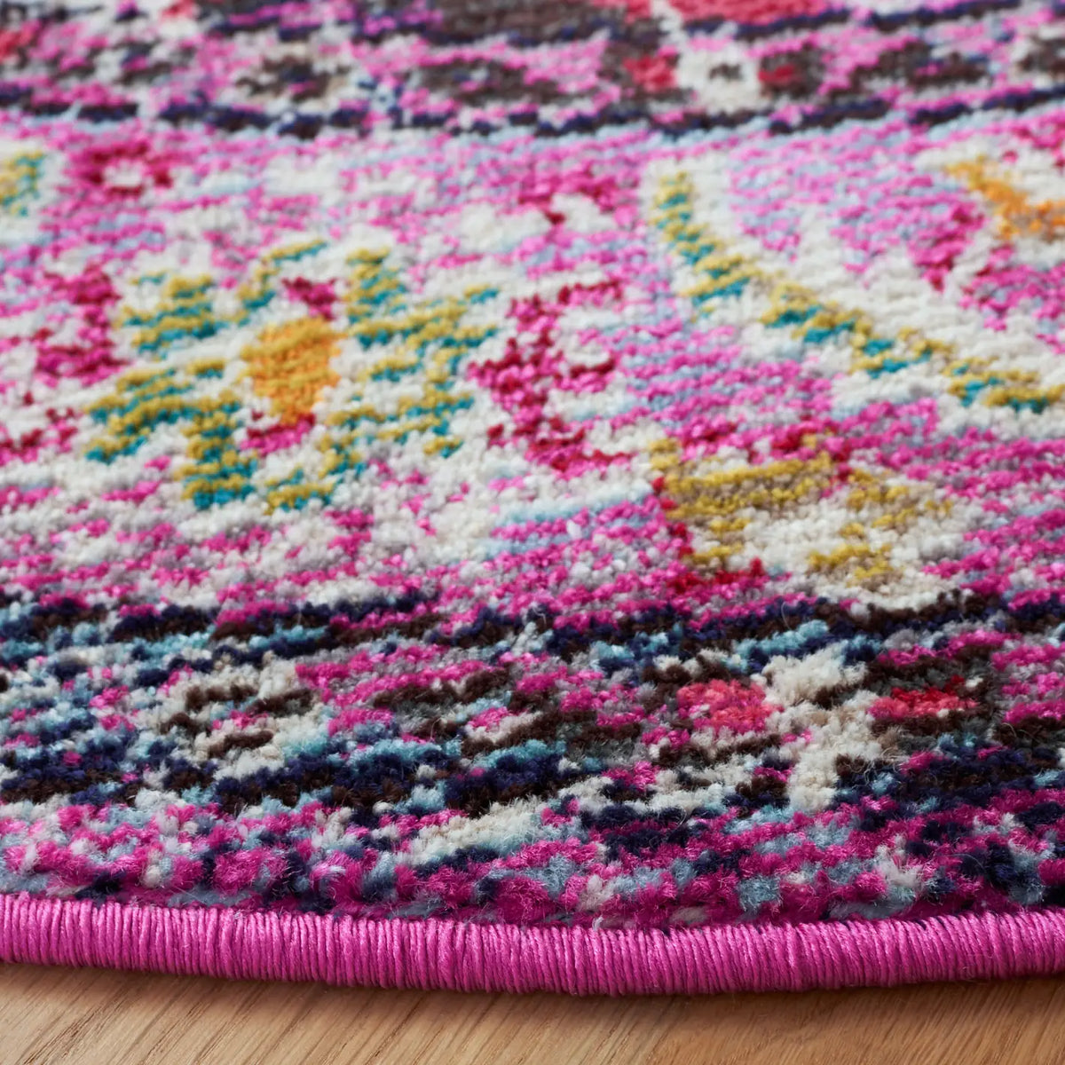 Safavieh Monaco 5'-0" x 5'-0" Rug in Violet / Fuchsia