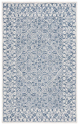 Safavieh Dip Dye 4'-0" x 6'-0" Rug in Blue / Ivory