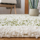 Safavieh Arizona Shag 4'-0" x 6'-0" Rug in Ivory / Green