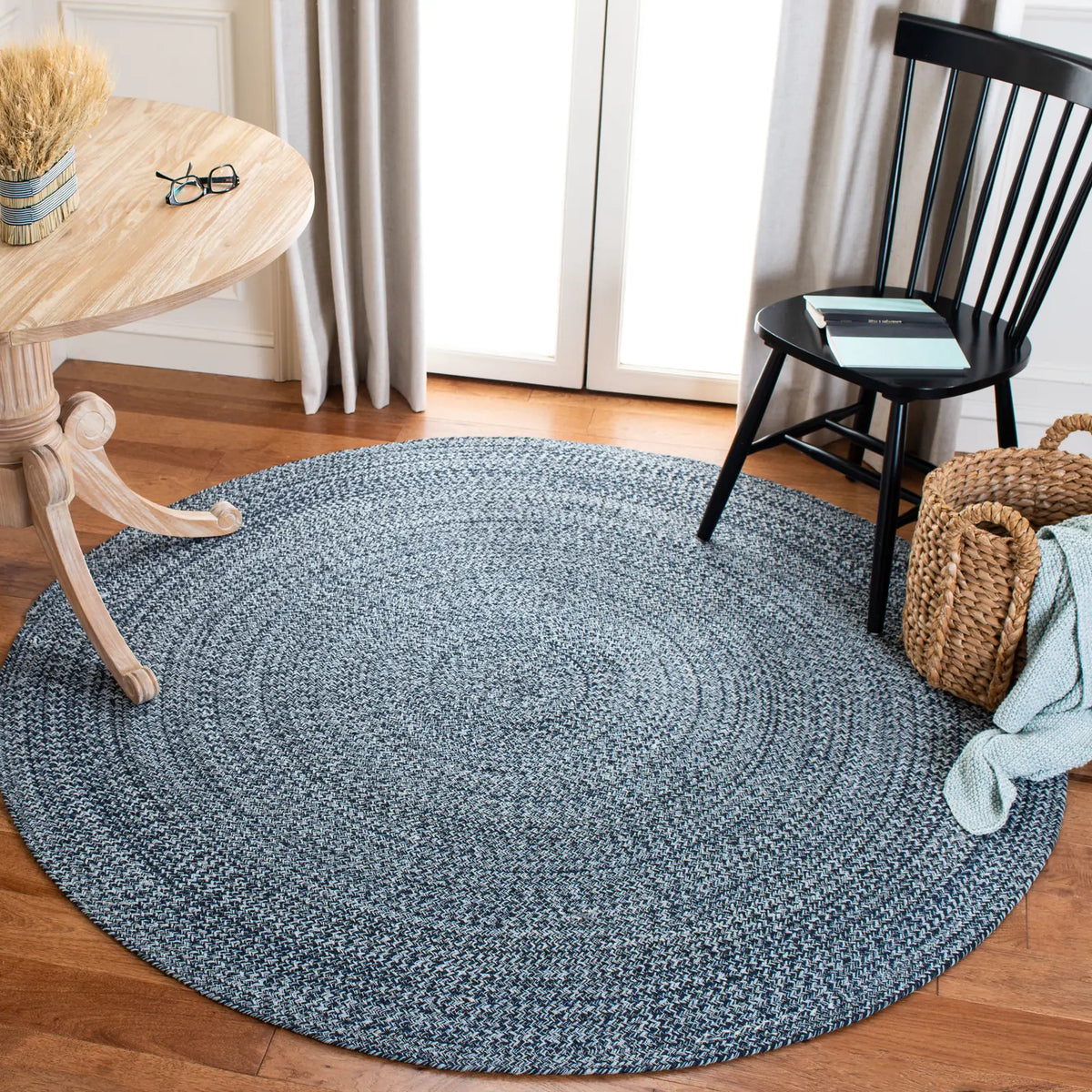 Safavieh Braided 5'-0" x 5'-0" Rug in Navy / Ivory