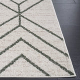 Safavieh Adirondack 4'-0" x 6'-0" Rug in Ivory / Dark Green