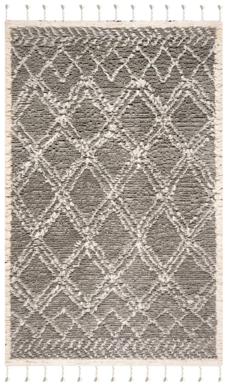 Safavieh Casablanca 4'-0" x 6'-0" Rug in Grey / Ivory