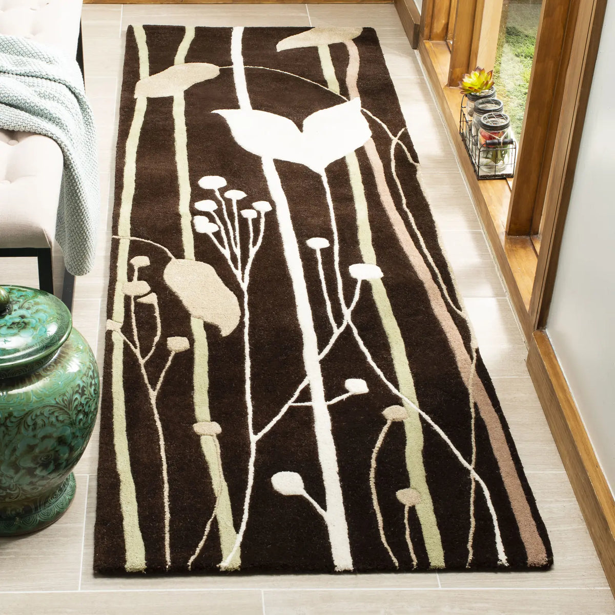 Safavieh Soho 2'-6" x 8'-0" Rug in Dark Brown / Multi