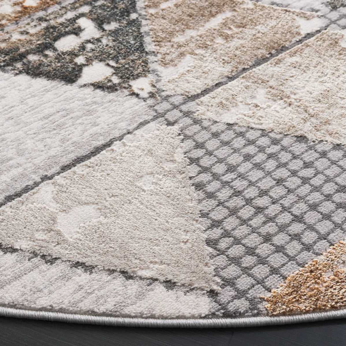 Safavieh Alenia 100 6'-7" x 6'-7" Rug in Grey / Beige