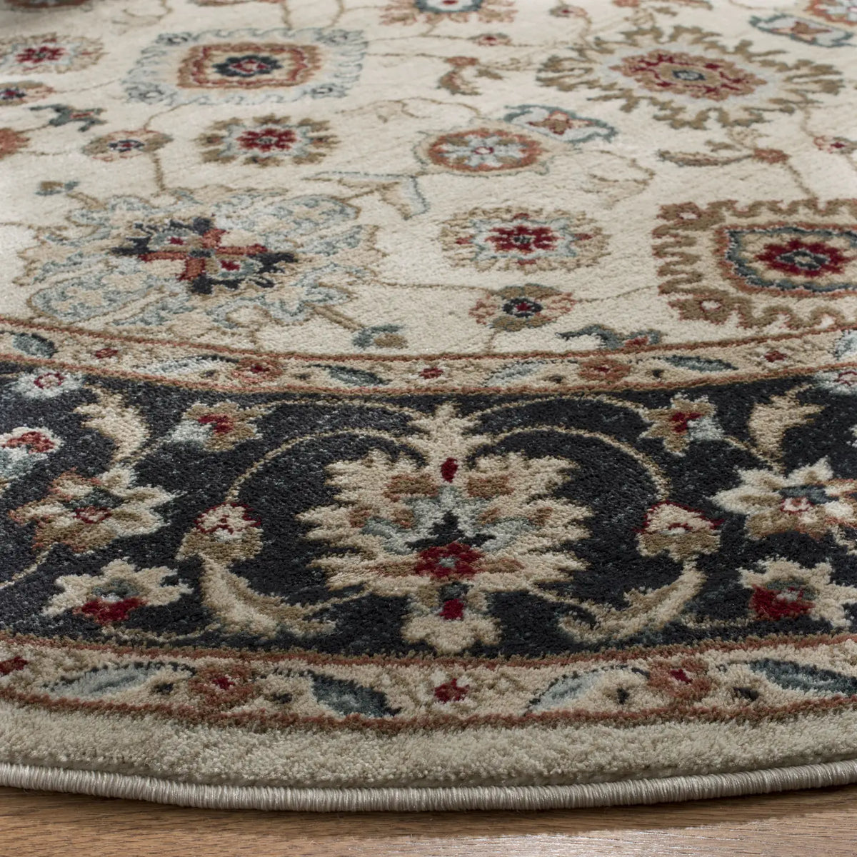 Safavieh Lyndhurst 7'-0" x 7'-0" Rug in Cream / Navy