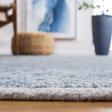 Safavieh Marquee 4'-0" x 6'-0" Rug in Blue / Grey
