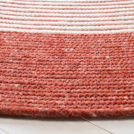 Safavieh Braided 5'-0" x 5'-0" Rug in Red / Ivory