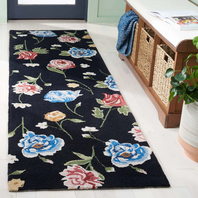 Safavieh Chelsea 2'-3" x 8'-0" Rug in Black / Red