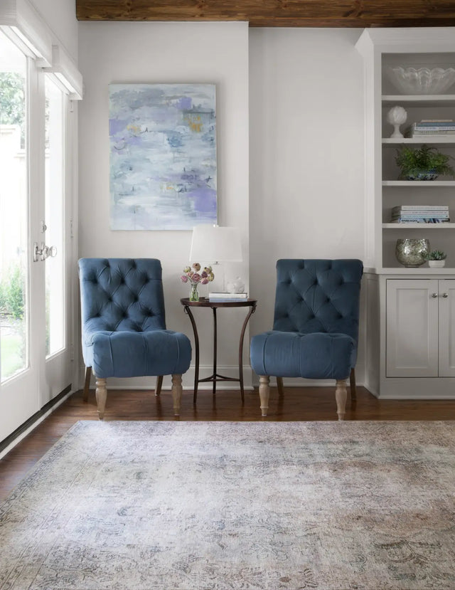 Loloi Loren Lq-04 Silver / Slate Rugs - room scene 1
