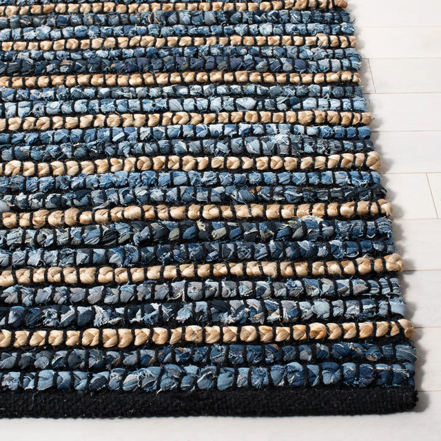 Safavieh Cape Cod 5'-0" x 8'-0" Rug in Blue / Natural