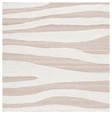 Safavieh Manhattan 6'-0" x 6'-0" Rug in Ivory / Beige