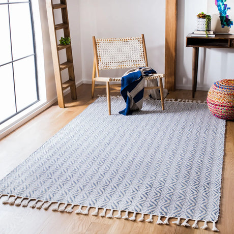 Safavieh Natura 5'-0" x 8'-0" Rug in Grey