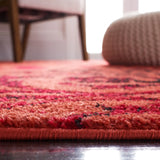 Safavieh Adirondack 4'-5" x 6'-5" Rug in Red / Black