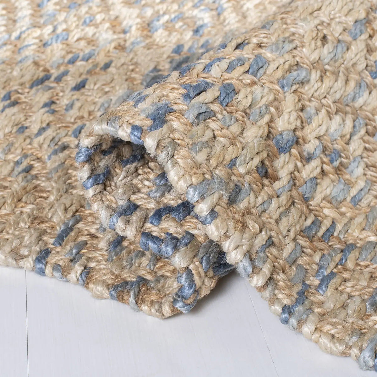 Safavieh Natural Fiber 4'-0" x 6'-0" Rug in Natural / Blue