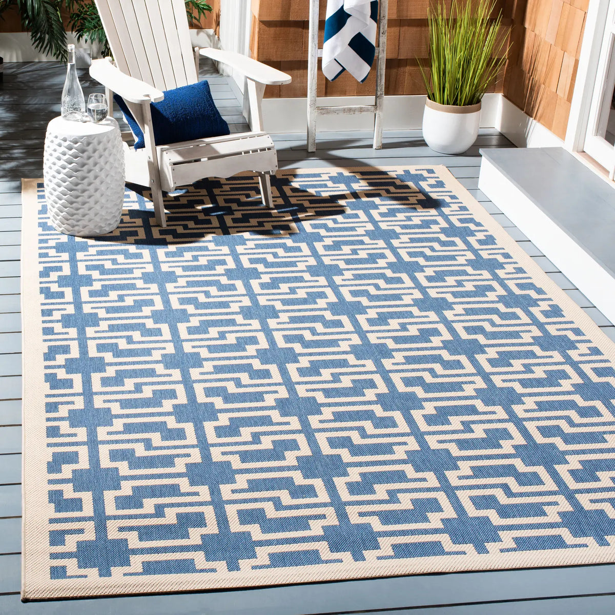 Safavieh Courtyard 6'-7" x 9'-6" Rug in Blue / Beige