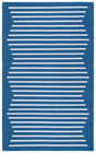 Safavieh Montauk 4'-0" x 6'-0" Rug in Navy / Ivory